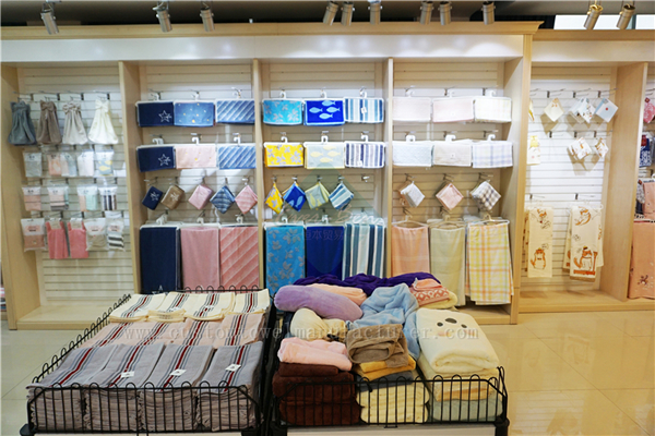 China Bulk Custom jacquard Bath towels producer wholesale Bespoke Bamboo Kids Travel Towels Gifts Manufacturer